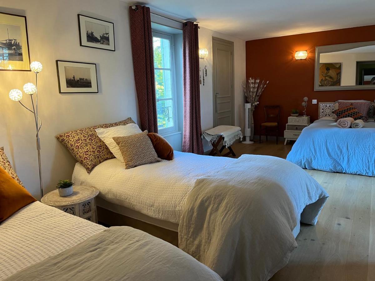 Chateau Du Mauny, Gites Et Chambres D'Hotes En Bourgogne Rosey Buitenkant foto